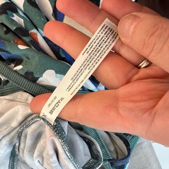 Free people movement hotshot jumper in evergreen print size medium - Picture 12 of 13